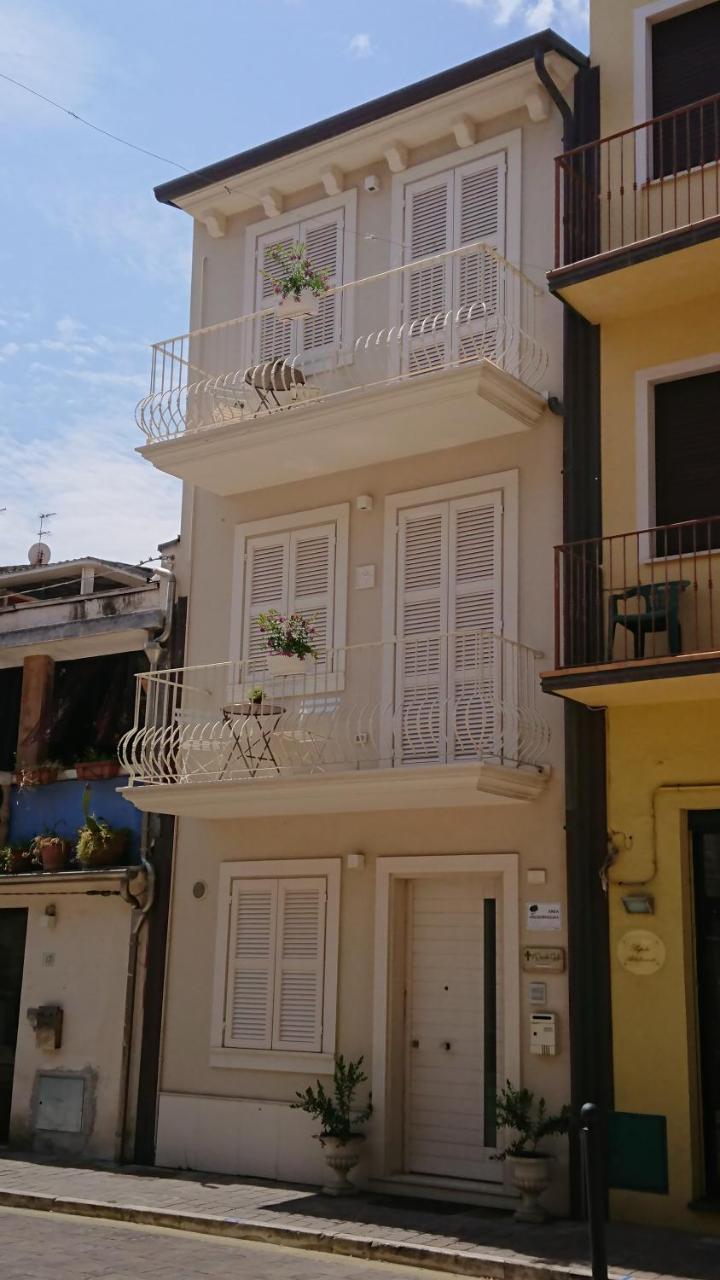 Il Piccolo Giglio Bed & Breakfast Porto Sant'Elpidio Luaran gambar